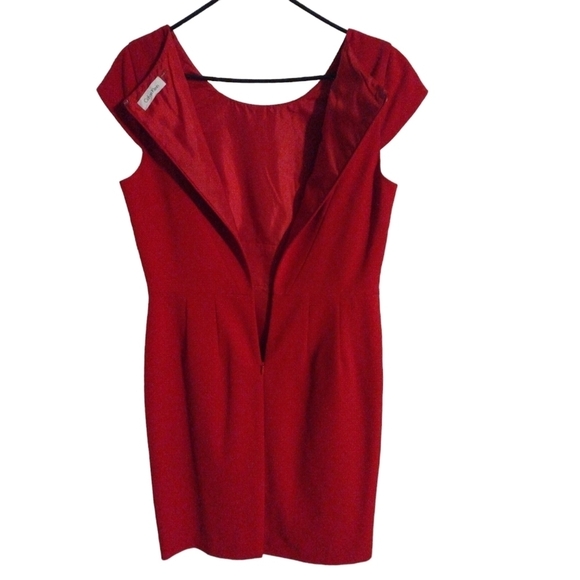 Vibrant Red Sheath Dress Calvin Klein Cap Slve. Scalloped Mid Sec.  Valentine 8 - Picture 7 of 13